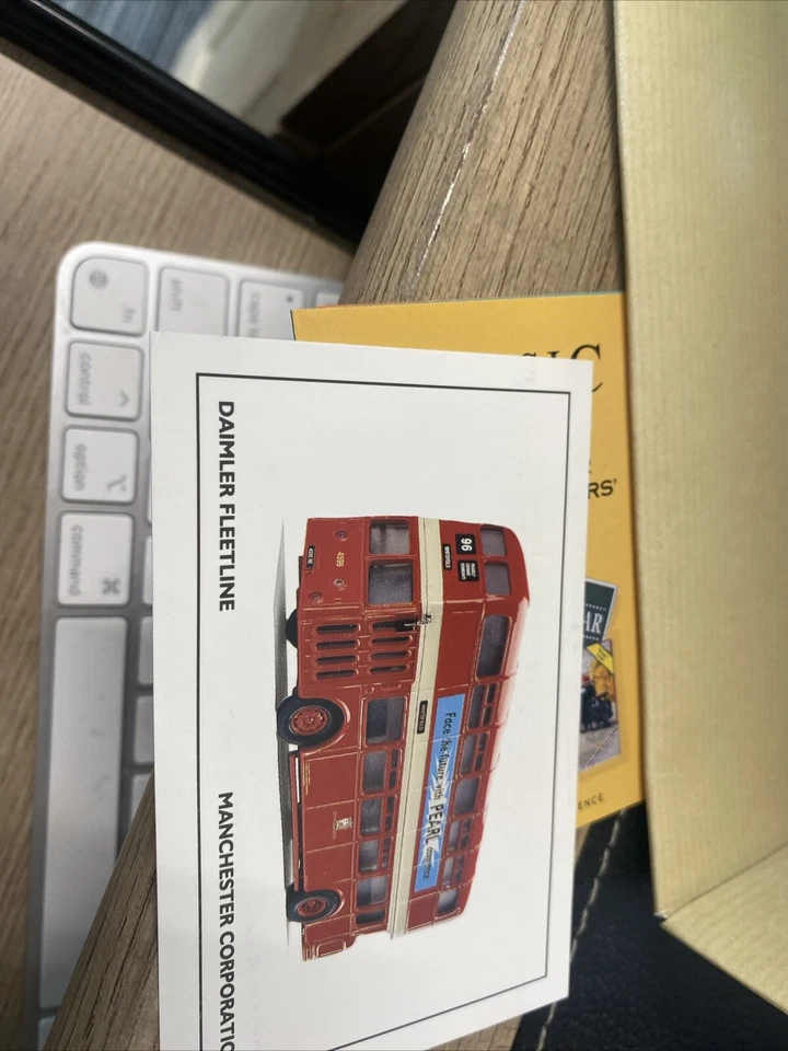 Corgi Classics  Daimler Fleetline Manchester Corporation New & Sealed 97826 - Image 4 of 4