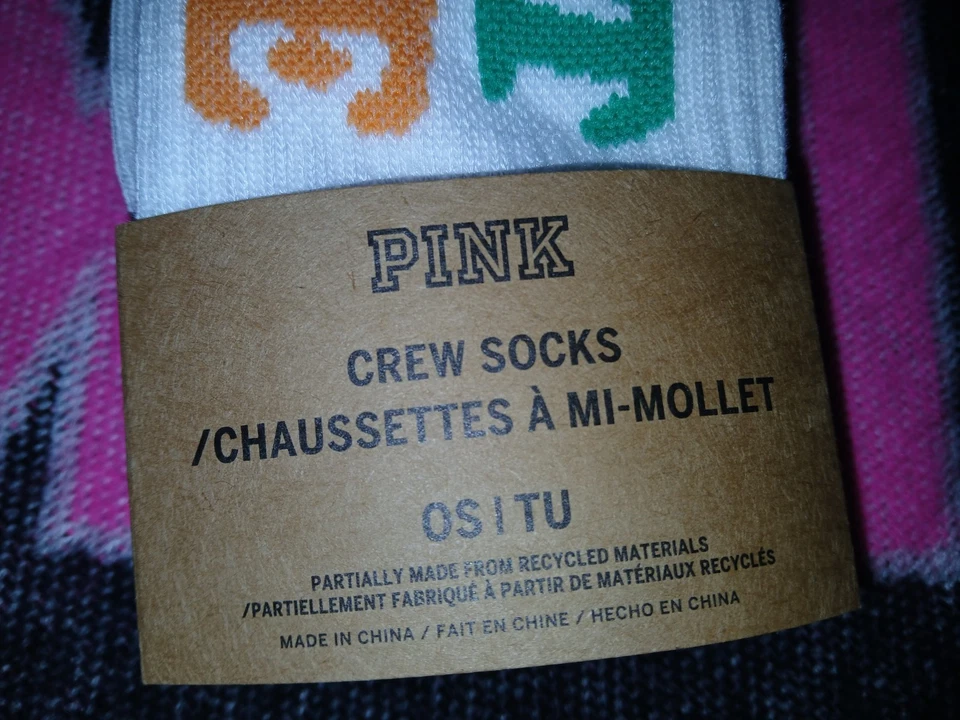 NUEVO EN PAQUETE VS CALCETINES CREW ROSA OS RAINBOW LOVE Sobre Blanco Foto 3 de 4