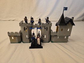 Vintage LEGO Castle 6074 Black Falcon's Fortress 100% Complete w/ Instructions