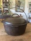 Vtg Wagner Ware Sidney-O 1268A Cast Iron Dutch Oven #8 10 1/4" Self-Basting Lid