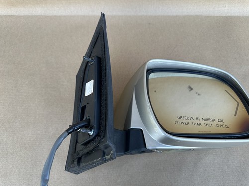 08-10 Toyota Sienna Limited Right Side View Mirror W/ Blinker Memory, Silver - Picture 11 of 12