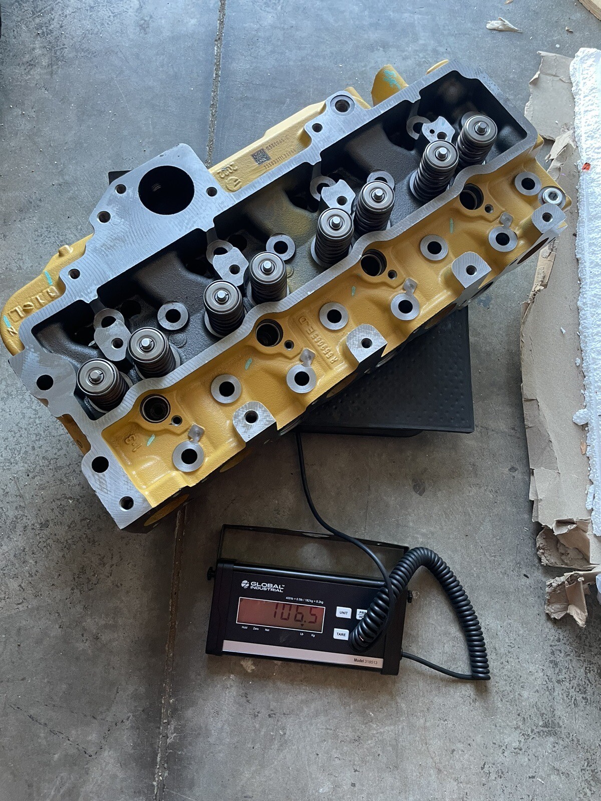John Deere RE525457 - 4CYL 2V CYLINDER HEAD, R559065E NEW | eBay