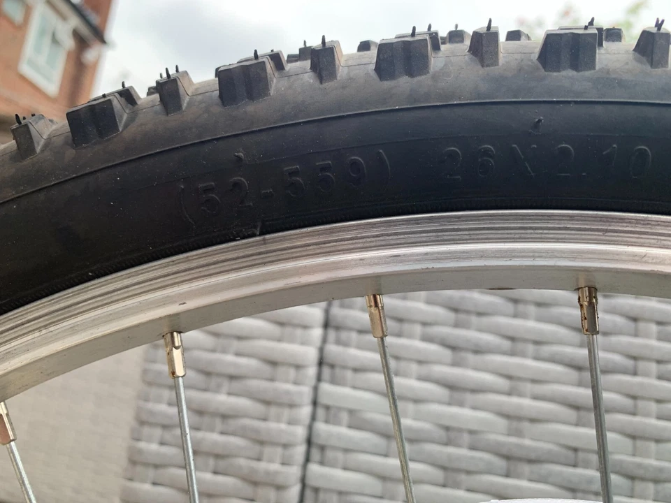 Bicicleta Apollo Interzone | Ruedas de 26". | SOLO RECOGIDA EN EFECTIVO Foto 2 de 4