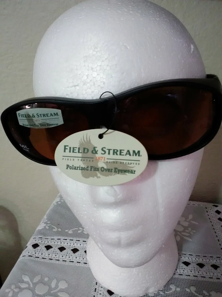 FIELD & STREAM POLARIZED SUNGLASSES*FITS OVER EYEWEAR*SIZE M/L GLASSES & CASE - Image 2 of 4