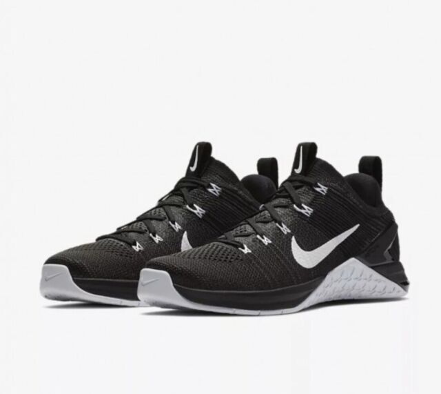 Size 5 - Nike Metcon DSX Flyknit 2 
