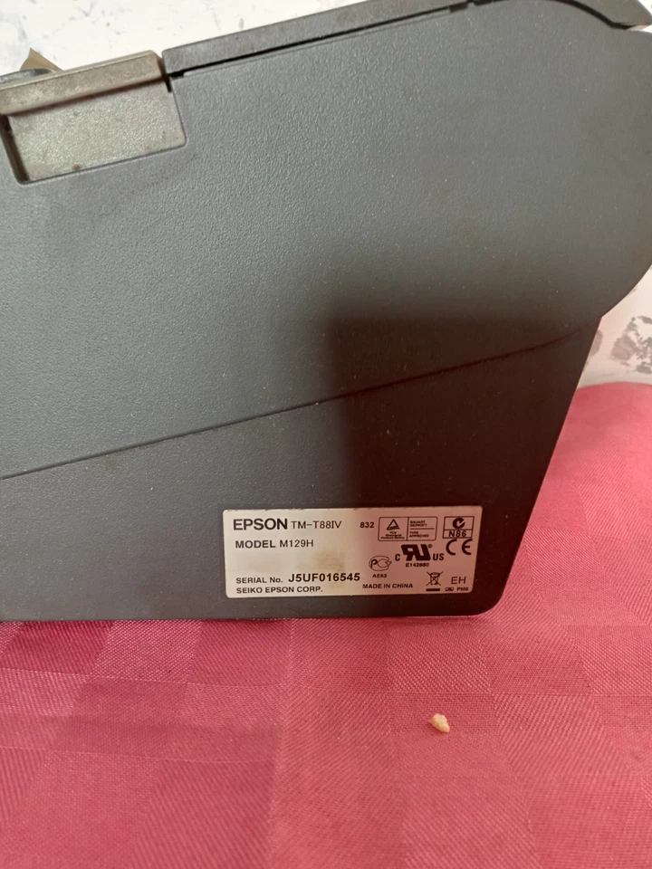 stampante Epson termica 18 x 18 bianco e nero  - Immagine 2 di 3