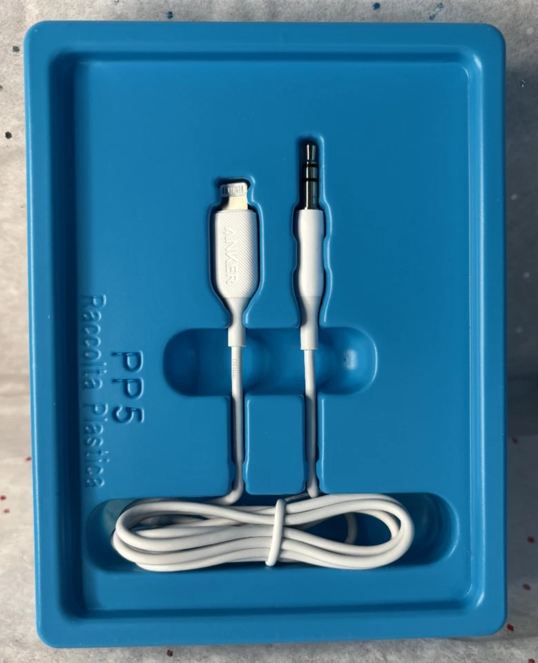 Anker 3.5毫米音频线带Apple电缆连接器-3英尺 — 第 3/3 张图片