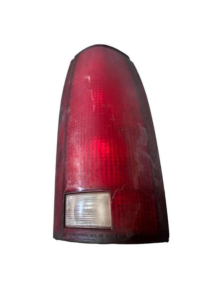 88 89 90 91 92 93 94 95 96 97 98 CHEVY 1500 Tail Light Assembly Right Passenger - Image 4 of 4