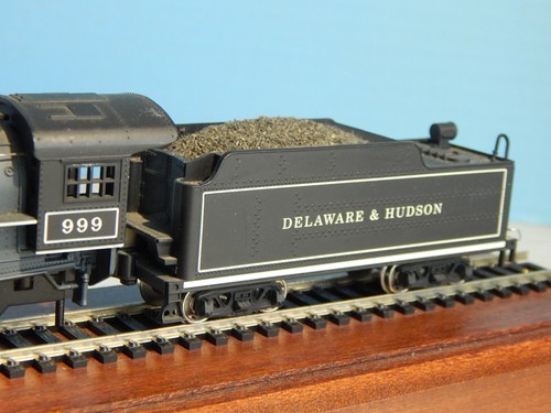 HO IHC M9511 2-8-0 CONSOLIDATION-PREMIER Delaware & Hudson 999 w/Tender - Picture 3 of 19