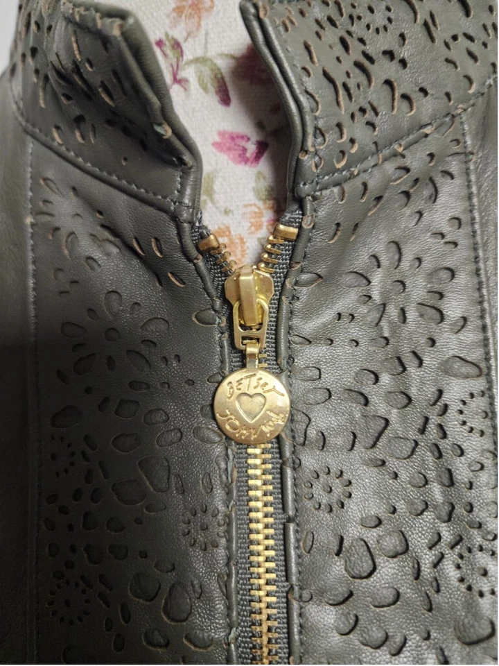 Chaqueta de cuero vintage Betsey Johnson Foto 4 de 4