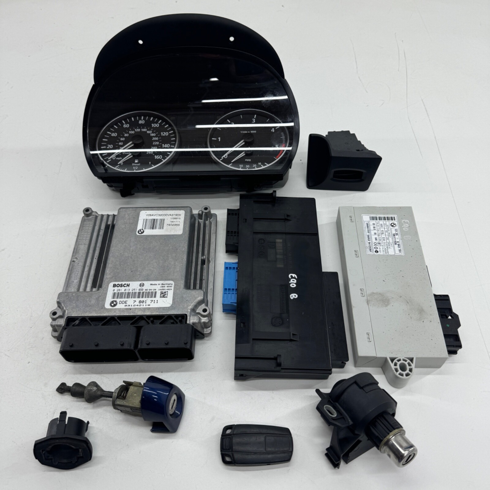 BMW 3 SERIES E90 ECU KIT 7801711 AUTOMATIC 320D 2.0 M47 05-08 | eBay