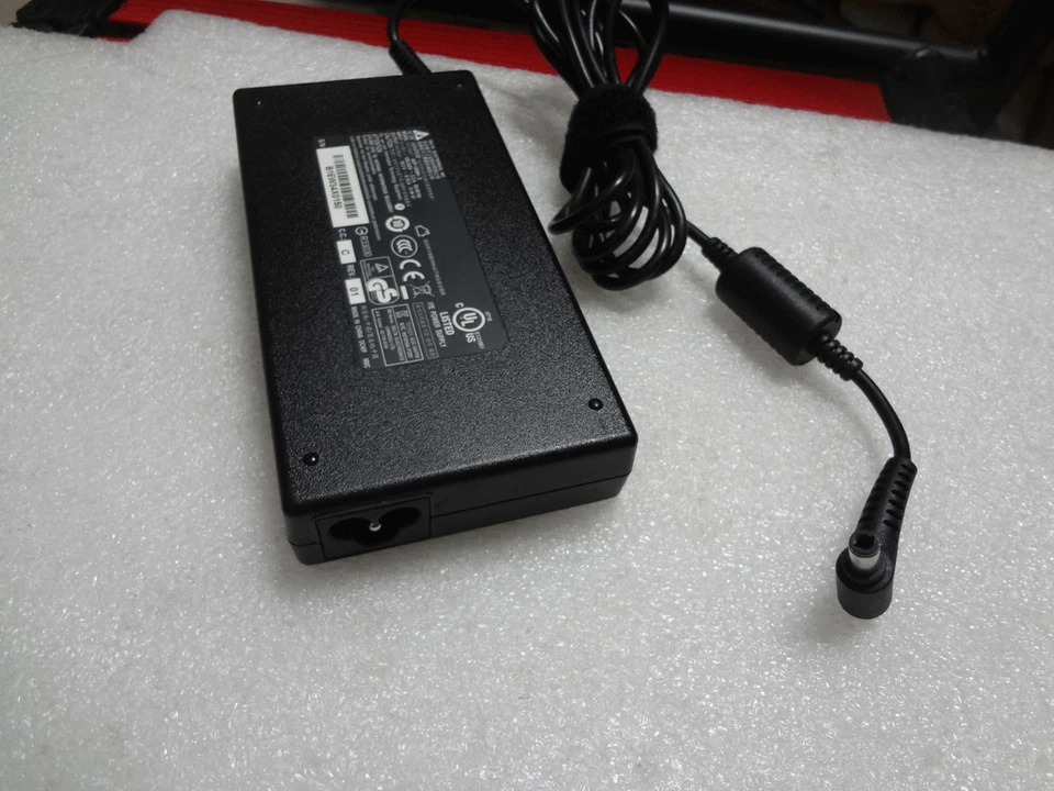 Подлинный адаптер переменного тока DELTA 19,5 В 6,15 А ADP-120 МГц D для MSI 120 Вт Apache Pro GE70 2PE - Изображение 3 из 4
