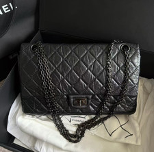 Auth Chanel 2.55 Reissue Chain Shoulder Bag Black Leather Ruthenium Hardware-