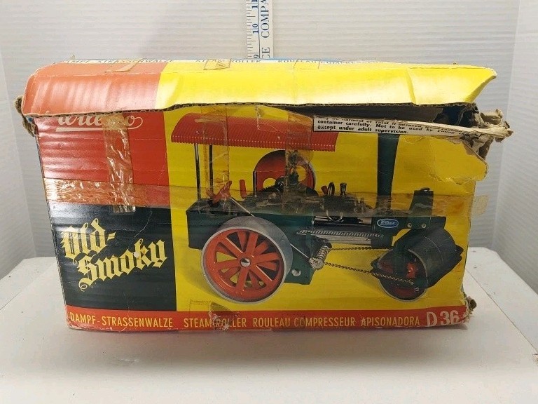 1960's Wilesco D36 Old Smoky German Live Steamroller Traction Engine & Box 