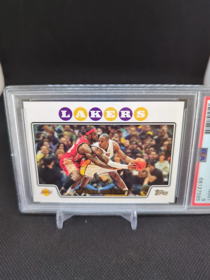 Tarjeta icónica Topps Kobe Bryant #24 2008-09 con lámina de oro Lebron James PSA 9 Foto 2 de 3