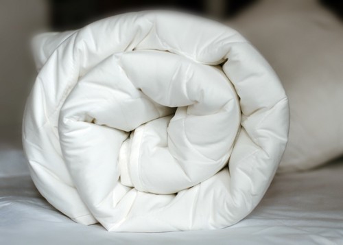 NightComfort Summer Breeze Quilt 1.5 / 3 Tog 100% Cotton Anti-allergy Duvet - Picture 11 of 13