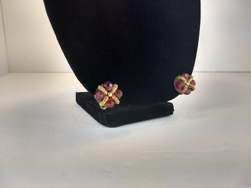 Pendientes con clip vintage de cuentas de plástico en tono dorado rojo para mujer - Imagen 2 de 7
