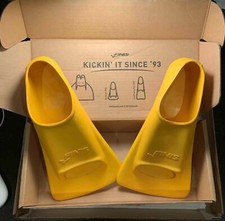 FINIS Zoomers Gold Classic Short Blade Fins and Bolster Paddles US SIZE SMALL