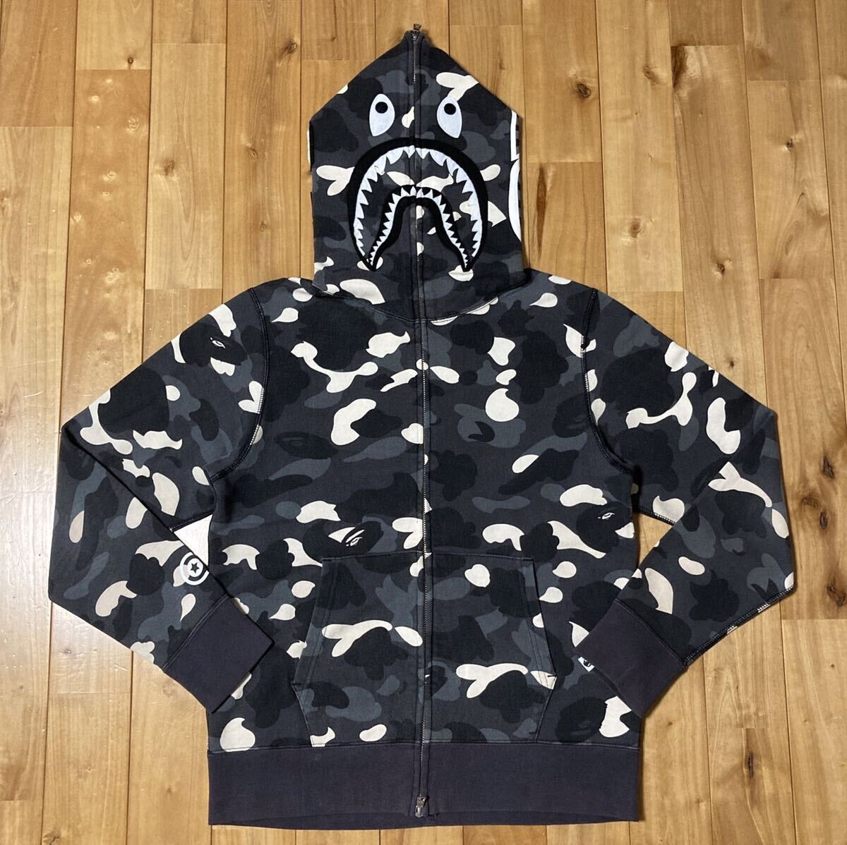 【BAPE × DC】DC×BAPE COLOR CAMO ZIP HOODIE BAPE COLOR CAMO SHARK WIDE FULL ZIP DOUBLE HOODIE - GREEN