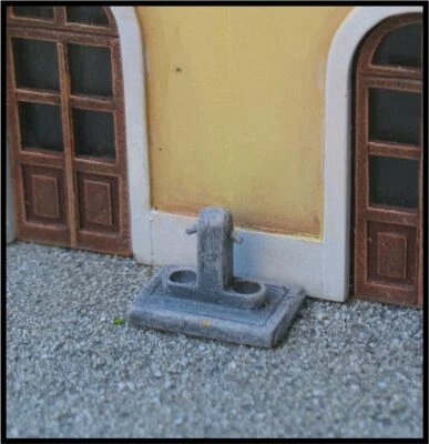 NINIVE 109H Set x2 fontanella FS doppia vasca per stazione ferroviaria H0 1:87