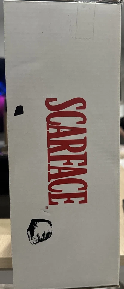 Figura Scarface The Player 10" Traje Blanco Triste Tony Montana 2004 Al Pacino Mezco Foto 3 de 4