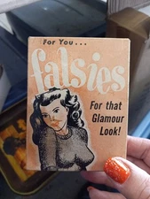 VINTAGE 1950 H. FISHLOVE #625 FALSIES FOR THAT GLAMOUR LOOK GAG JOKE GIFT TEETH 
