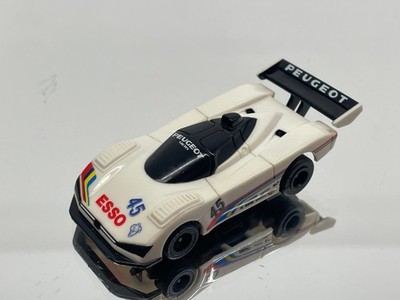 TOMY AFX AURORA PEUGEOT 905 LE MANS #45 SLOT CAR -WHITE 1:64 rare- GOOD - 157