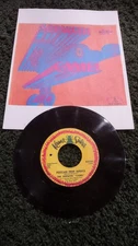Sopwith Camel - Hello Hello 45 Autographed On Label By 4 Original Members