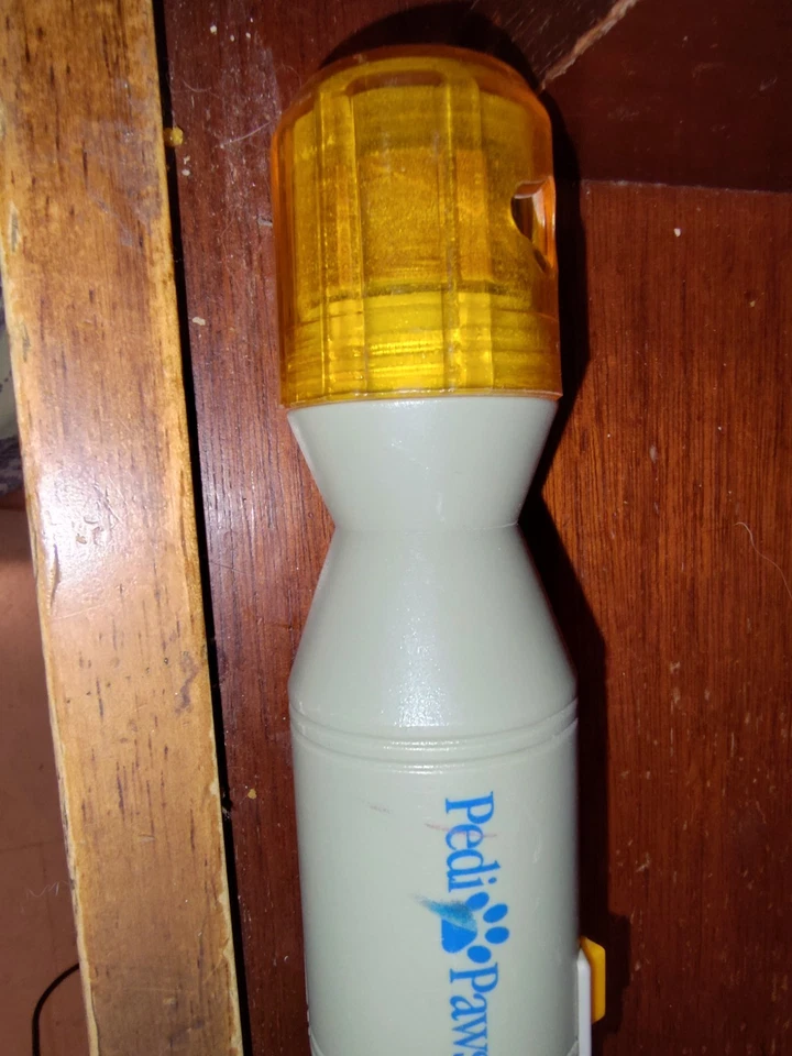 pedi paws pet nail trimmer - Cats & Dogs Tested & Works. Battery Operated - Image 3 of 4