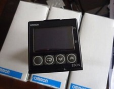 Omron E5CN-C2MTD-500 Temperature Controller N...
