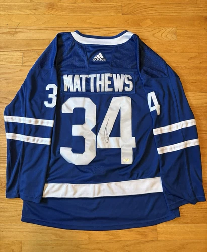 Auston Matthews Signed Toronto Maple Leafs Jersey PSA/DNA Auto USA NHL