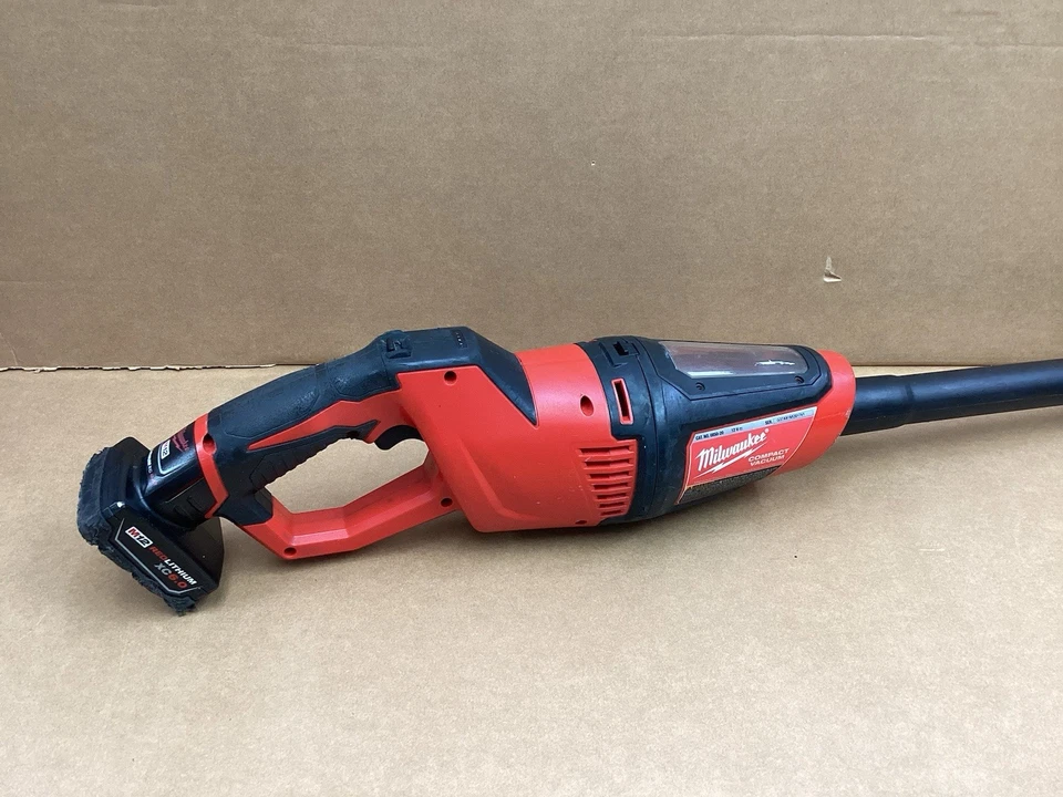 Aspirador compacto Milwaukee 0850-20 M12 SEM CARREGADOR FALTANDO ACESSÓRIOS - Imagem 3 de 4