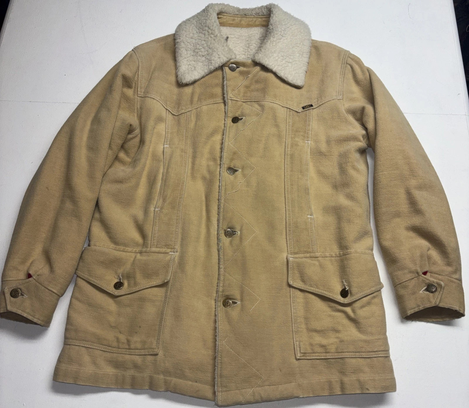 Vintage Men's Lee Storm Rider Tan Jacket Sherpa Lined Size Distressed Western