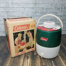 Vintage Coleman 5502B700 - 2 Gallon Green Wat...