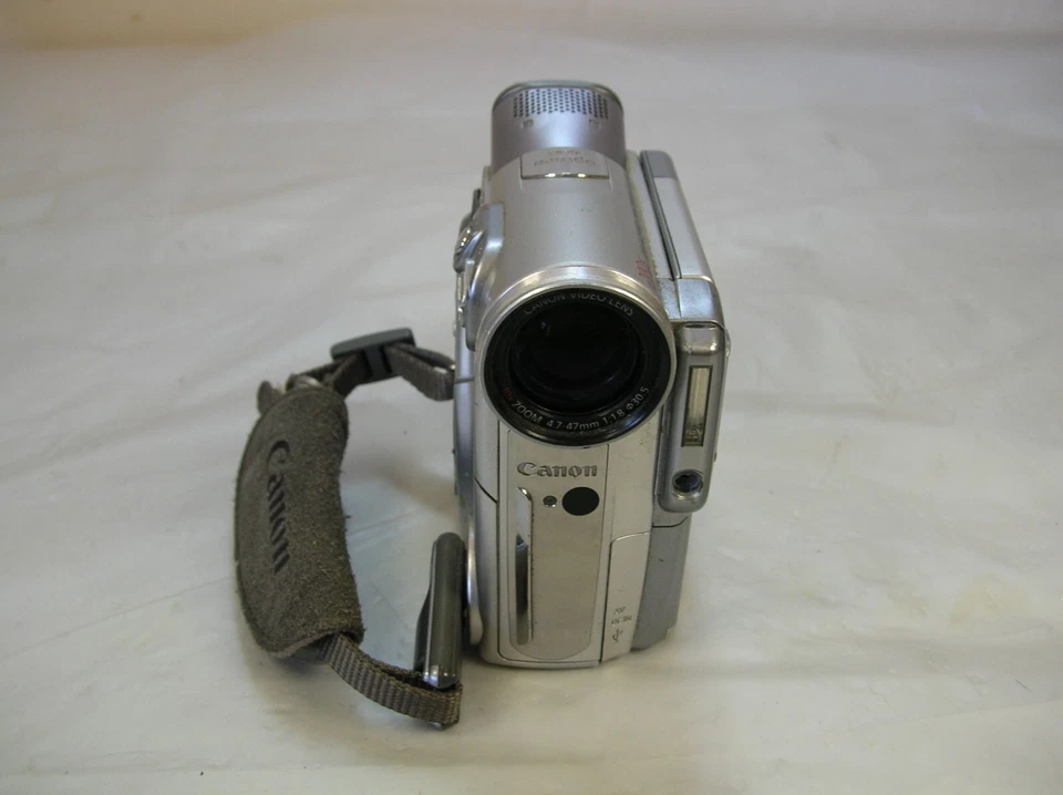 Canon Optura 400 Silver 2.0MP Camcorder *Tested Works* - Image 4 of 4