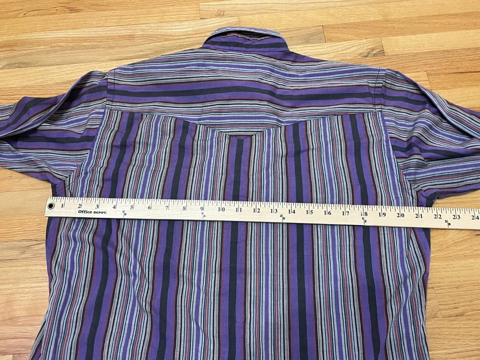 Camisa Rustler Western abotonada para hombre (15,5-34/35) colas X púrpura a rayas Foto 4 de 4