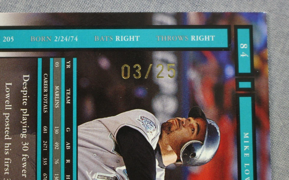 Mike Lowell Marlins Red Sox 2004 Playoff Honors #84 Credits Gold Card #'d 3/25 - Image 3 of 3