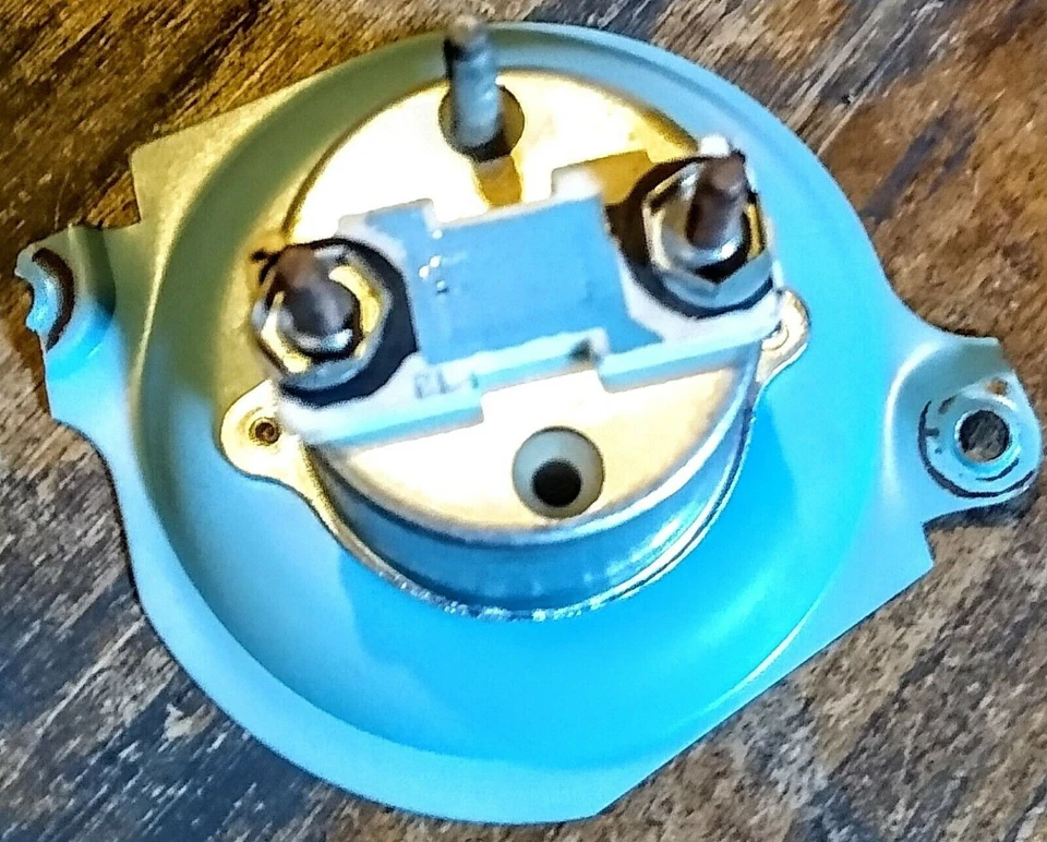 Датчик напряжения заряда аккумулятора амперметр усилитель 73-87 Chevy Truck C10 C20 C30 от оригинального производителя GMC - Изображение 4 из 4