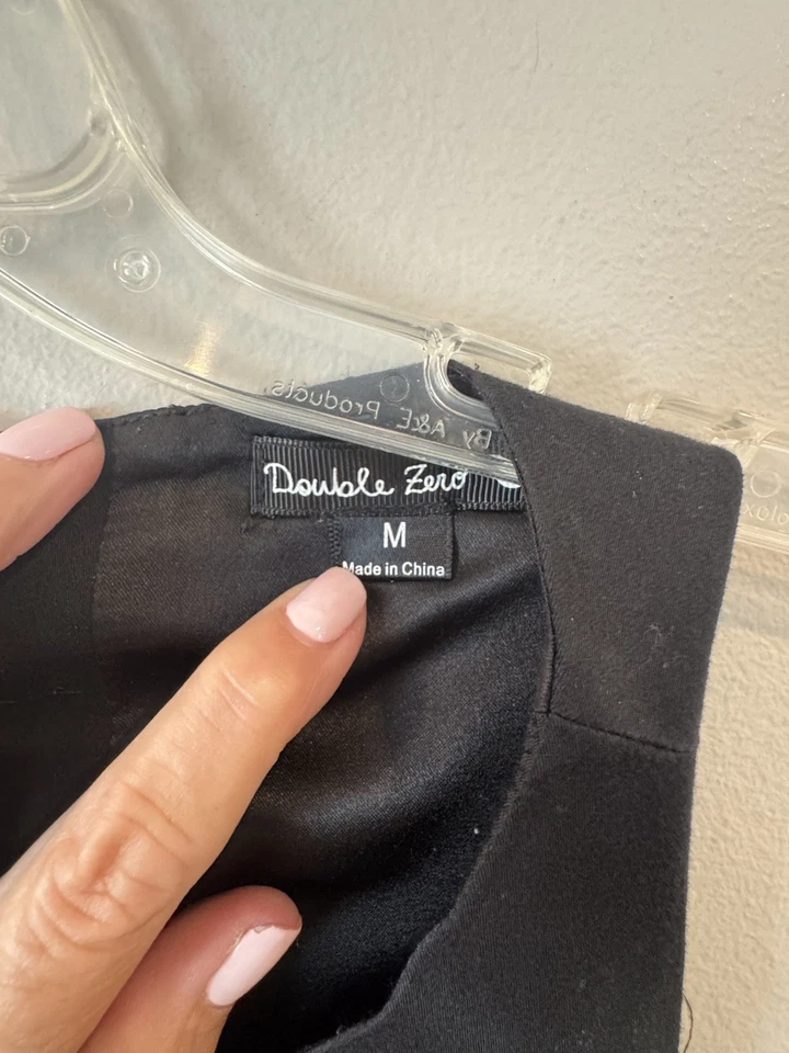 Double Zero Women's Black Sweetheart Cut Out Pleated Fit & Flare Dress Medium - Image 4 of 4