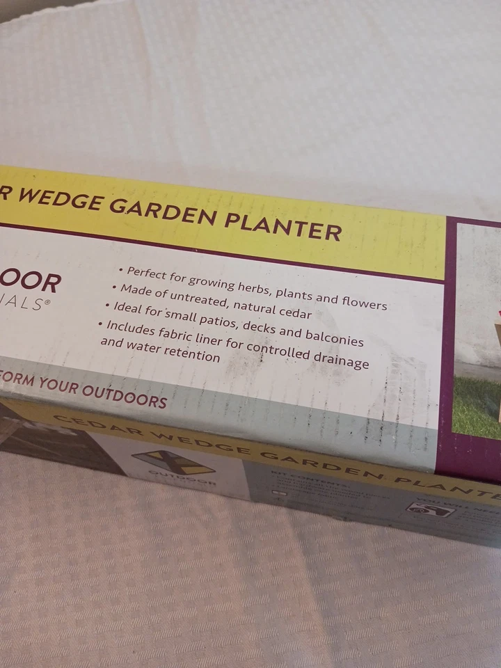 Outdoor Essentials Cedar Wedge Garden Planter Growing Herbs Plants Flowers NIB - Image 4 of 4