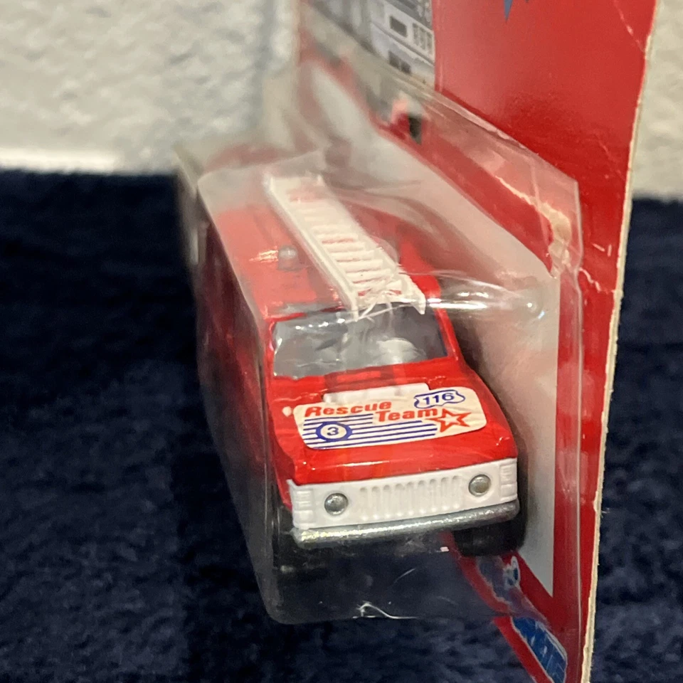 Vintage Majorette #376 Range Rover Fire Engine and Tanker Rescue Team - Image 2 of 4
