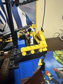 LEGO Pirates 6274 Caribbean Clipper Kit 98% Complete with Instructions and Box