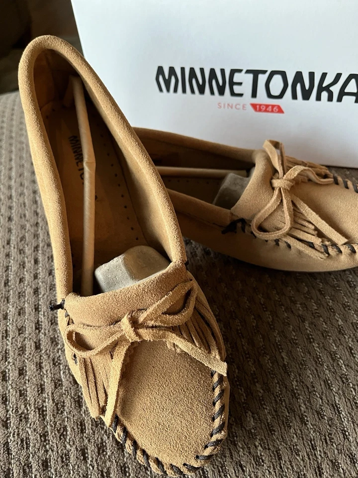 Mocasines sin cordones Minnetonka KILTY MOCASINES para mujer talla 8 gamuza cuero suela dura Foto 3 de 4