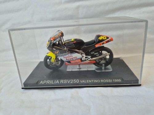 IXO 1/24 CLASSIC APRILIA RSV250 VALENTINO ROSSI 1999 MOTO GP BIKE MOTORCYCLE