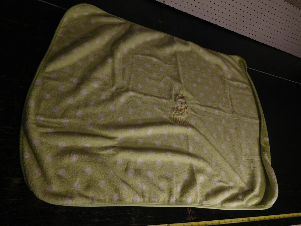 Vintage Garanimals Green Giraffe Baby Blanket 27" x 36" ~ Swaddling - Image 4 of 4