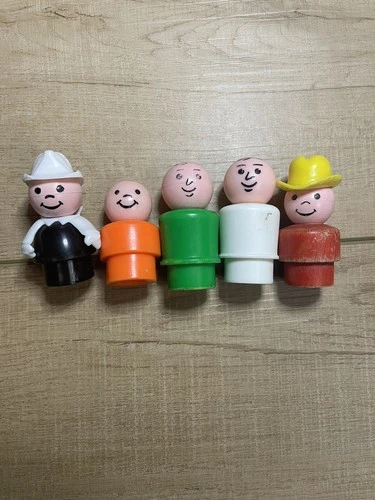 Vintage Fisher Price Wooden Little People Lot Of 5