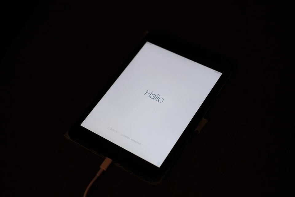 Apple iPad mini WiFi + Cellular – gebraucht, läuft, 32 GB