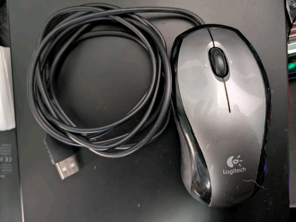 Logitech Mouse LOT x 3 / M100 / SBF96 / LX3 - Image 2 of 4