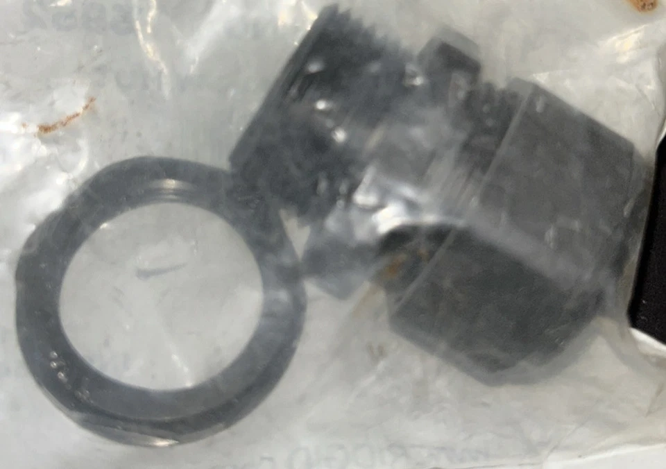 NEW! Ridgid 75952 Strain Relief with Nut FREE SHIPPING! Z5 - Image 2 of 2