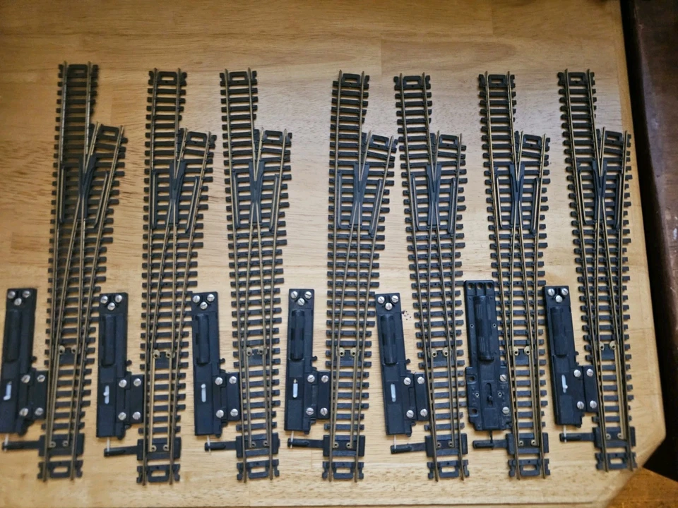 17 ATLAS #6 BRASS CUSTOM-LINE SWITCH TURNOUTS HO SCALE MODEL TRAIN TRACK LH RH - Image 2 of 4